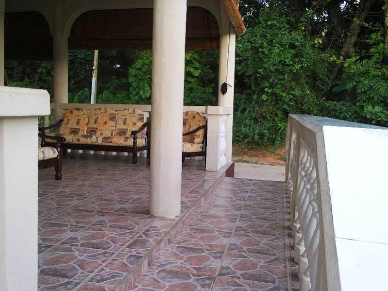 Villa Bethlehem Self-Catering Anse Boileau Exterior foto